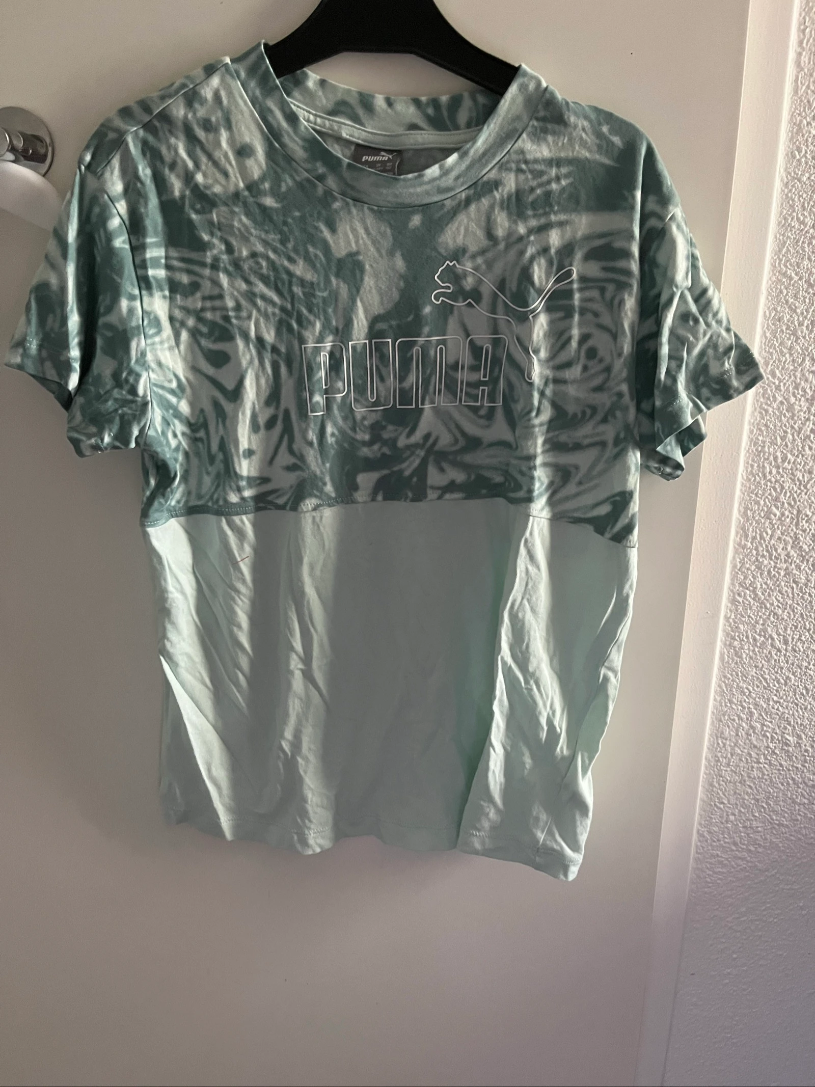 TEE shirt fille puma taille 11/12 ans